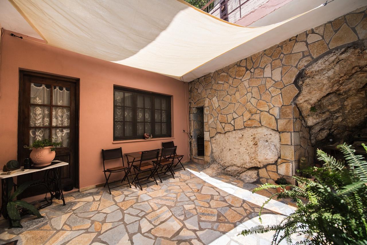 Manthiata Studios Exanthia Exterior foto